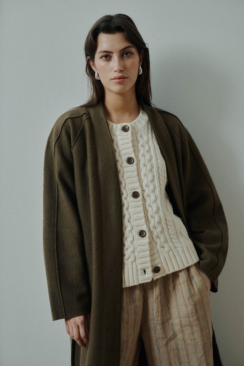 Armt -  Ea Ragland Kåpe