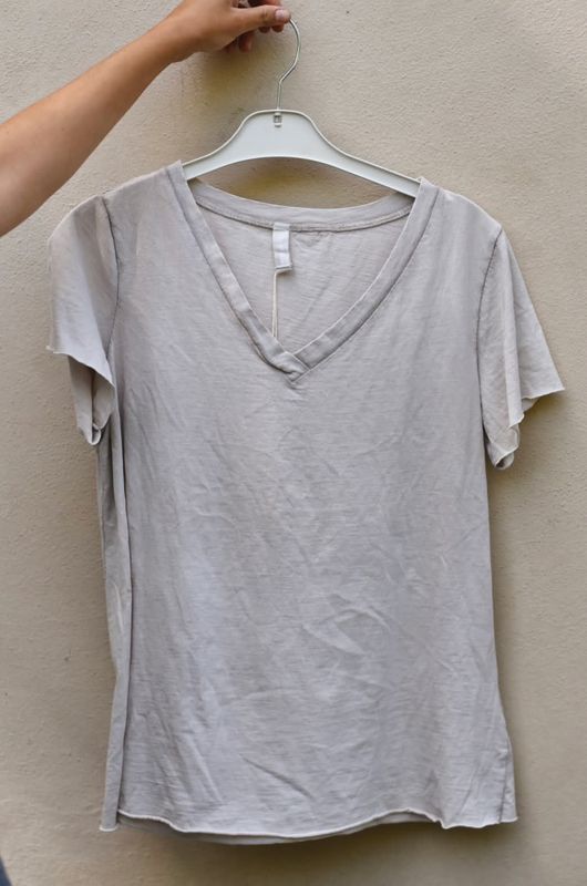 Beige - Classic V T-skjorte