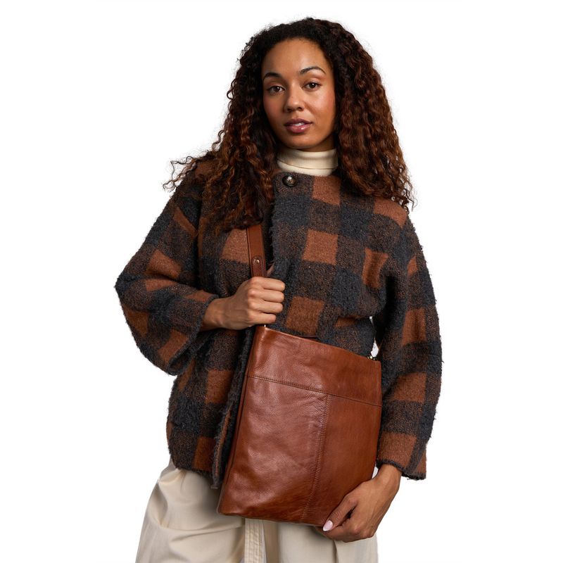 Walnut - Olea Stor Crossover Skinnveske