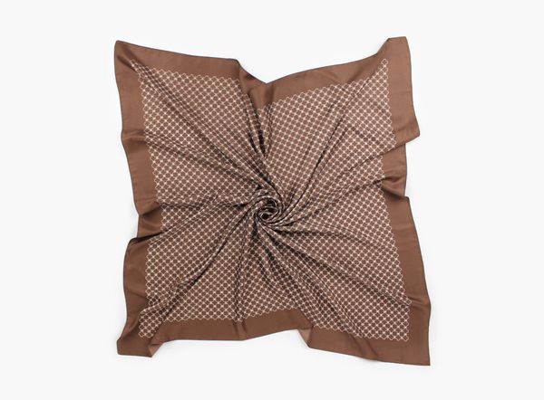 Hovedbilde Brun - Satengskjerf 90 x 90 ...