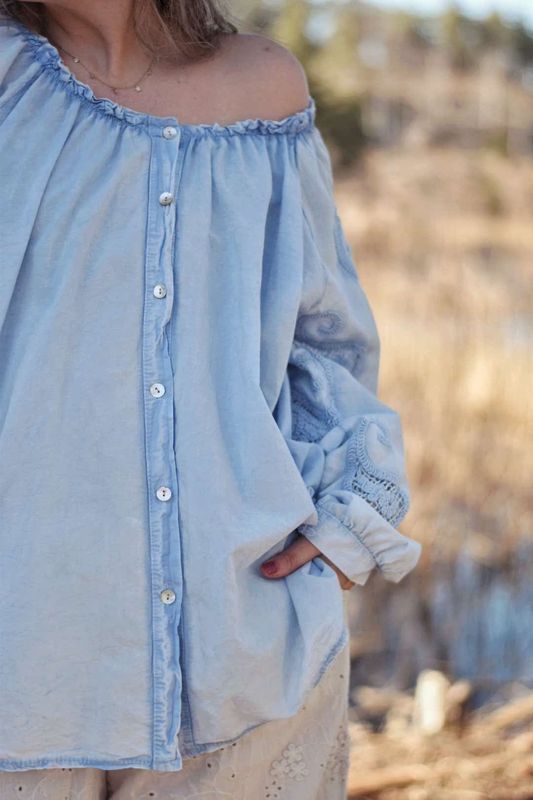 Sky - Patty Bluse