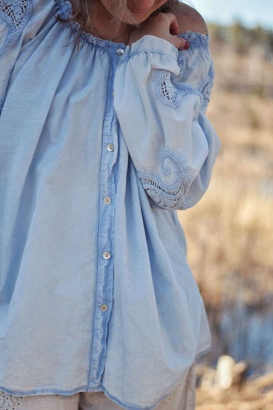 Sky - Patty Bluse