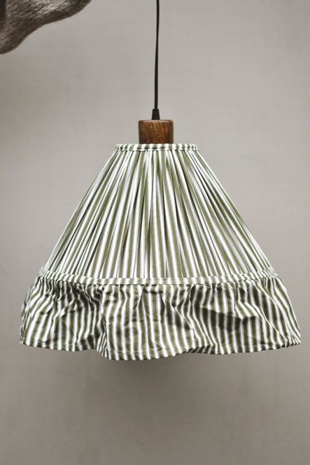 Hovedbilde Estrid Stripet Taklampe