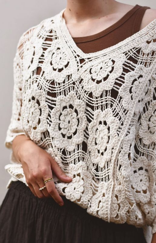 Beige - Sassie Heklet Topp
